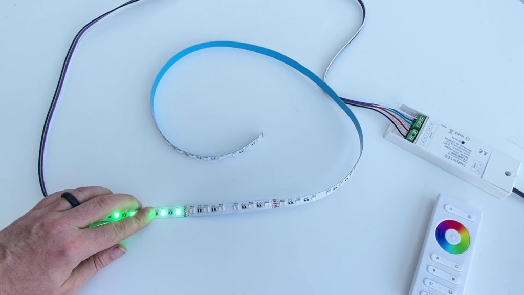 Fix LED lights with different colors 