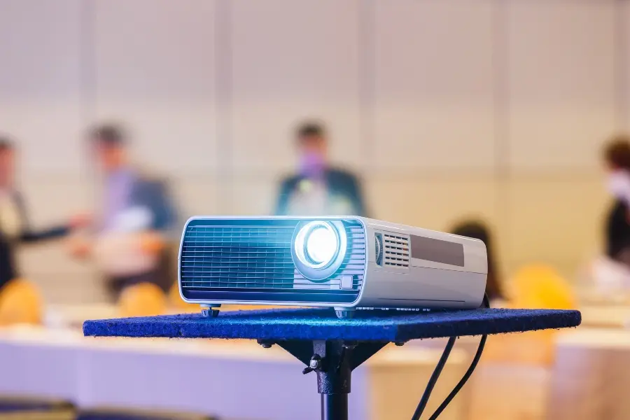 Choosing the Right Type of Projector